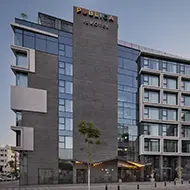 פאבליקה ישרוטל, הרצליה