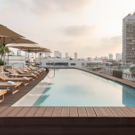 RECEPTION, תל אביב