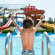 כרתים: עם פארק מים 💦